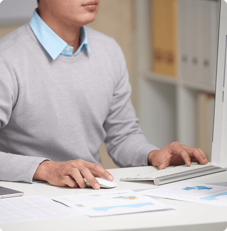 Đội ngũ Xipat làm việc với sản phẩm